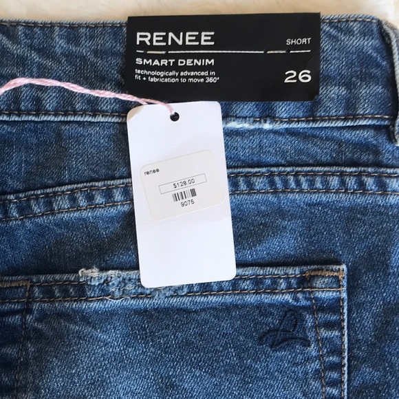 DL1961 - Picture 3 of 3